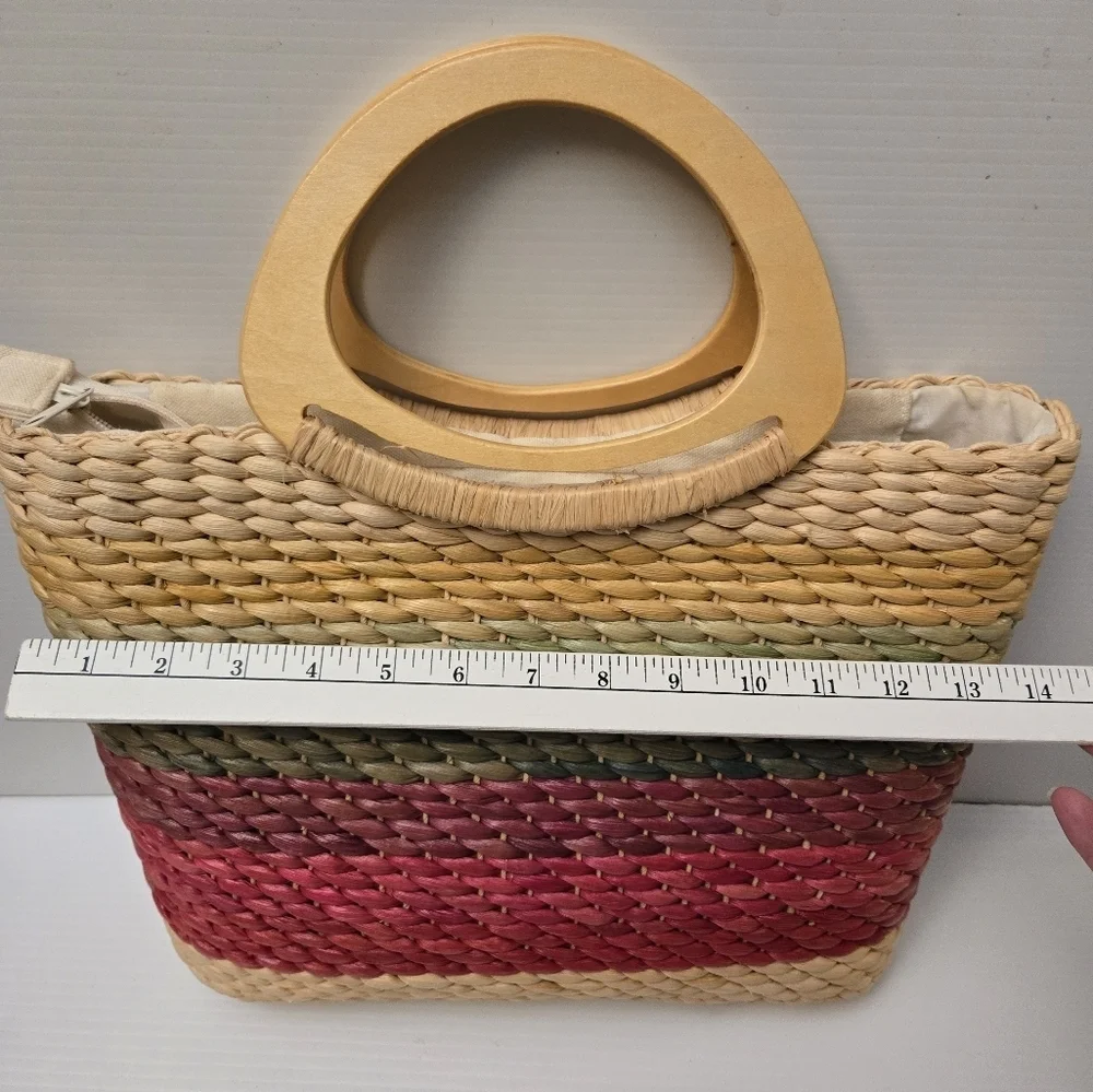 Capella Starworld large seashell purse with‎ plastic handles